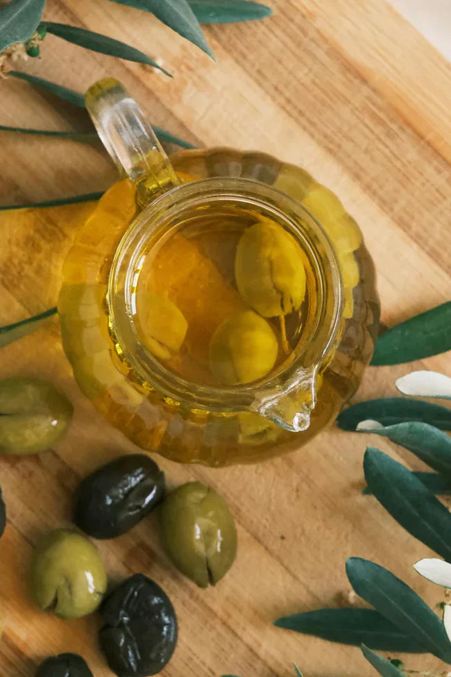 Polifenoliai ir kitos naudingosios alyvuogių aliejaus medžiagos